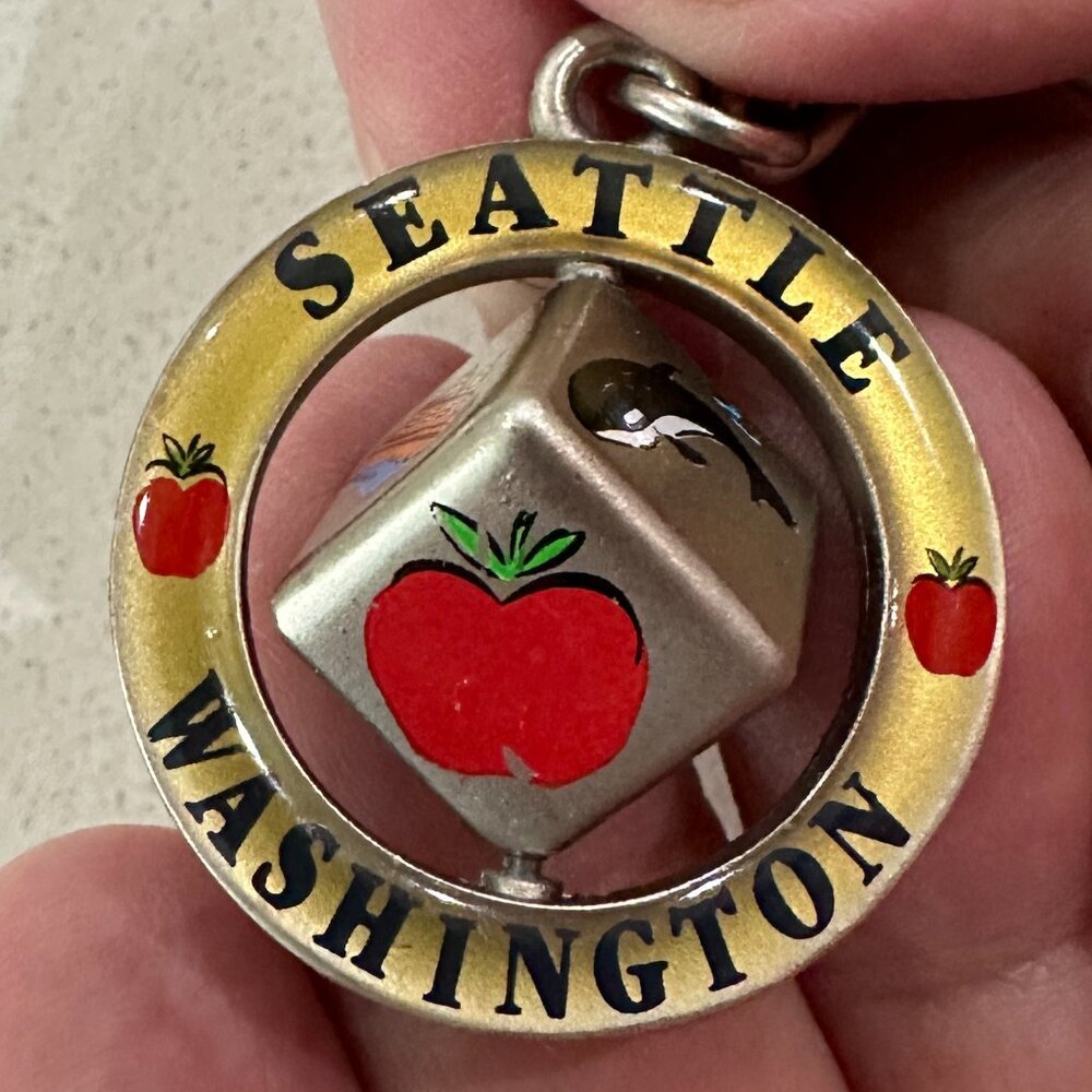SEATTLE WASHINGTON Block Spinner Key Chain - Picture 4 of 7